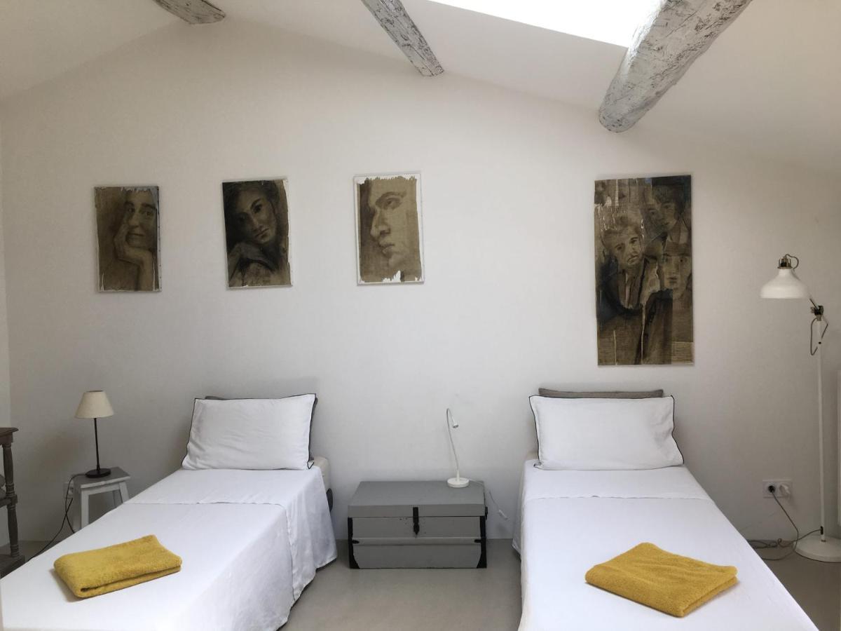 A Gauche Du Pont Hotell Vers-Pont-du-Gard Eksteriør bilde