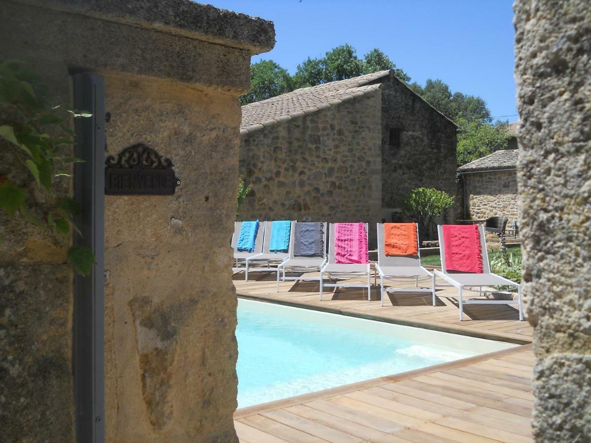 A Gauche Du Pont Hotell Vers-Pont-du-Gard Eksteriør bilde